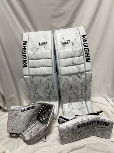 Pro Return Vaughn VX1 Pro Carbon Regular Goalie Full Set