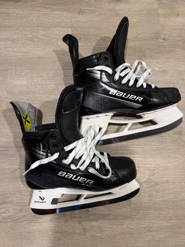 BARELY used Bauer Hyperlite 2 size 9.25/9 Fit 2