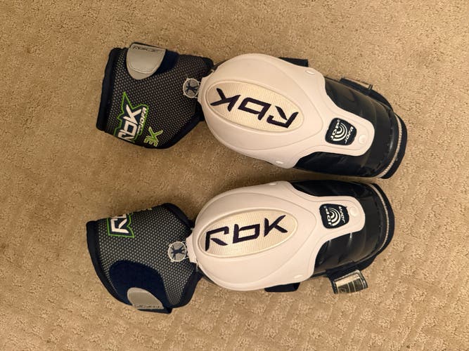 Senior Large Reebok 3k Elbow Pads (Used)