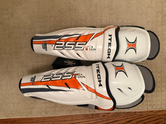 Senior Itech 16" Shin Pads (Used)