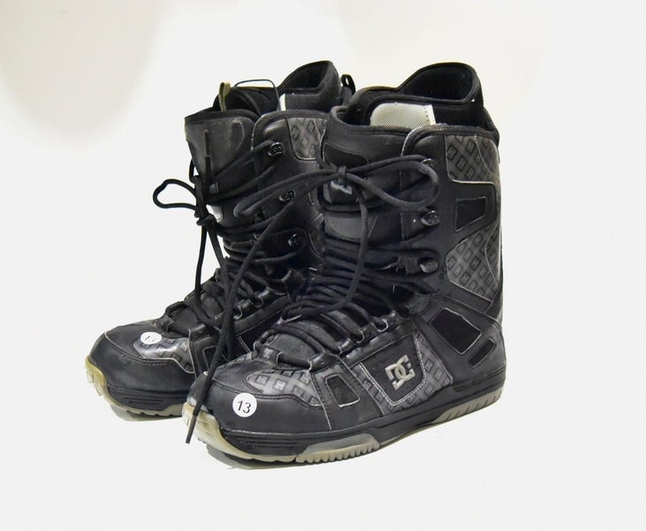 DC SNOWBOARD BOOTS MEN SIZE 13