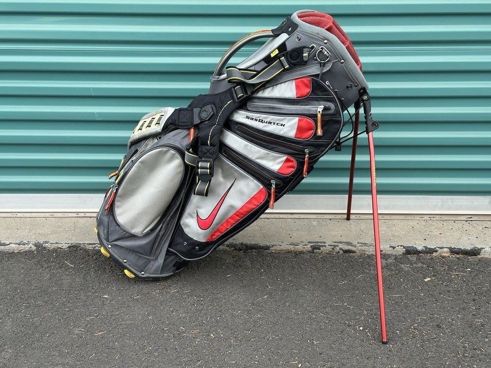 nike sasquatch golf bag