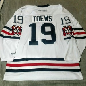 Chicago Blackhawks 2015 Winter Classic Jersey - Jonathan Toews
