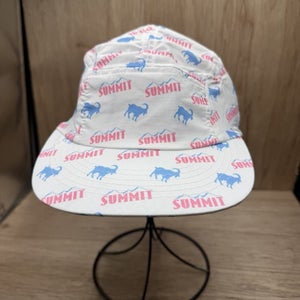 Breakmark Summit Goat Ultimate Frisbee Nylon Hat Running