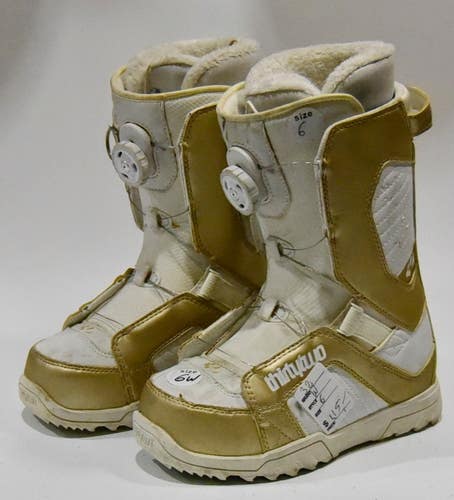 THIRTYTWO STW BOA SNOWBOARD BOOTS WOMEN SIZE 6