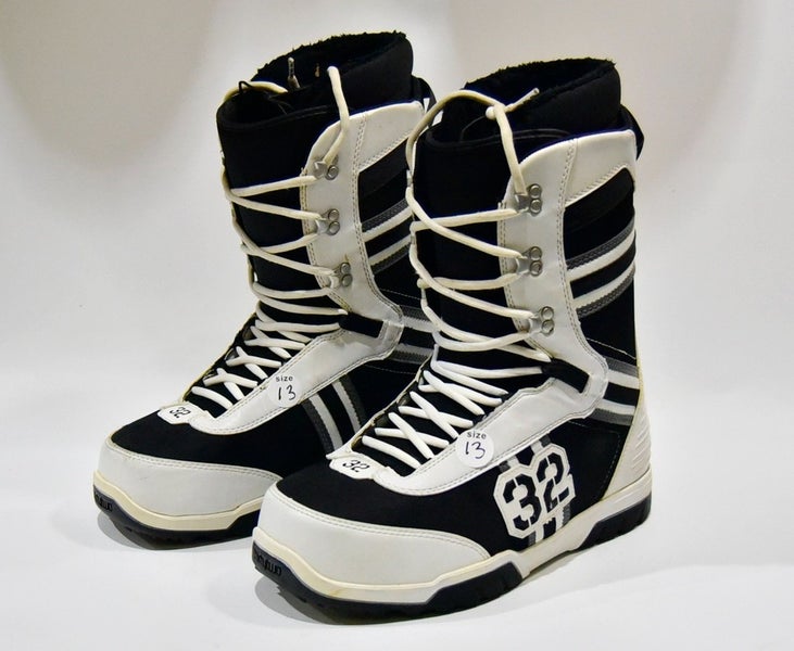 THIRTY TWO SNOWBOARD BOOTS MEN SIZE 13
