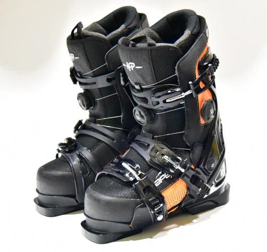 APEX HP SKI BOOTS MEN SIZE 8/ 26.0