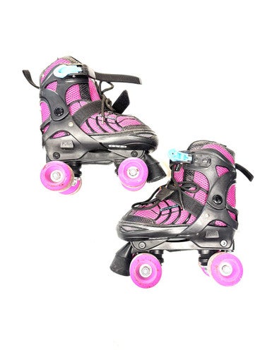 Used Schwinn ADJUSTABLE 1-4 Child Roller Quad Skates Black Adjustable 11860-S000304404