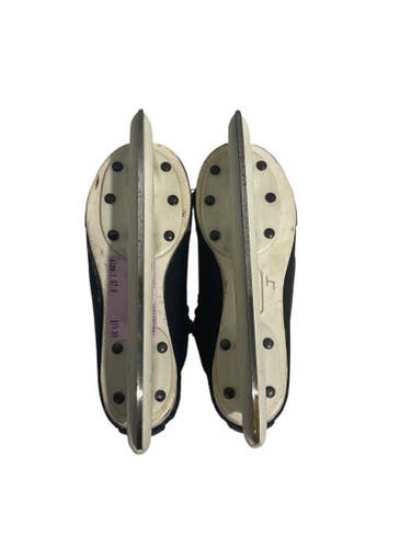 Used Bauer SUPREME Youth Hockey Skate Youth 07.0 11847-S000032864