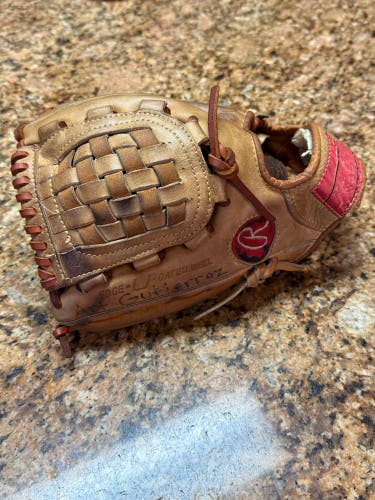 1977 Rawlings Heart of the Hide LH Pitcher's Baseball Glove (Used)
