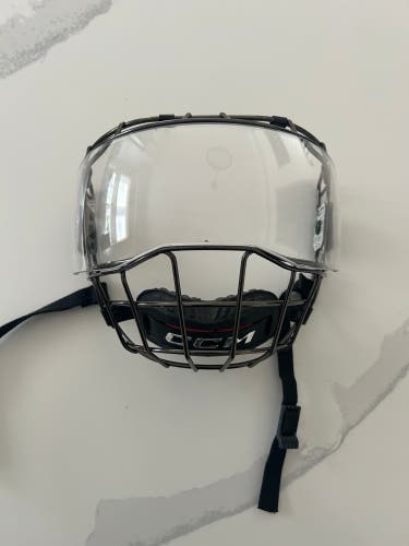 Small CCM Hvr Visor (Used)