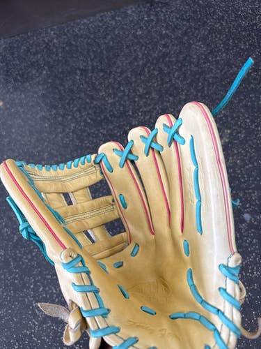 Used 44 BASEBALL GLOVE BB/SB Glove RH Throw Tan 12 1/2" 11849-S000036658