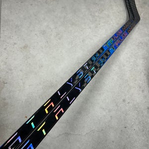 2 Pack 85 Flex P88 Senior True Catalyst 9x Left Hand Hockey Stick Pro Stock (New)