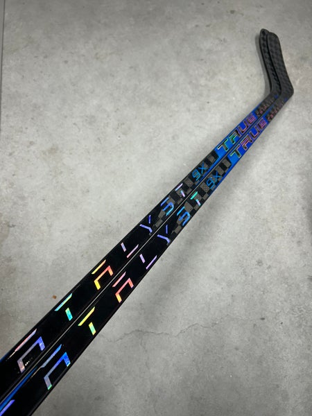 2 Pack 85 Flex P88 Senior True Catalyst 9x Left Hand Hockey Stick Pro Stock (New)