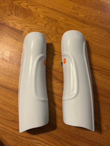 Shin Guards One Size Fits All POC Shin Guard (New)