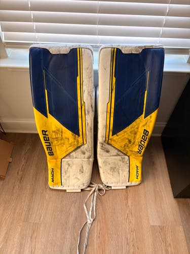 Small 2023 Bauer Supreme Mach Goalie Leg Pads (Used)