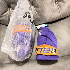 Bauer Vapor Pro Team Gloves 13" (New)