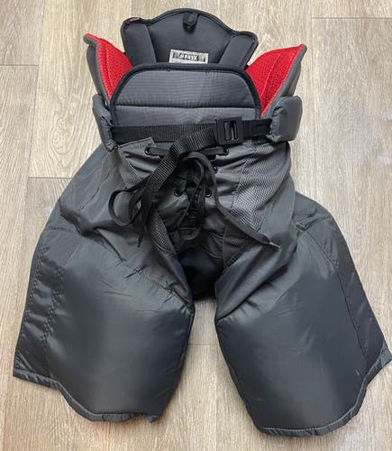 Men's Senior Medium CCM HP45X Hockey Pants Pro Stock (Used)