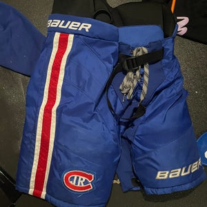 Junior Large Bauer Hockey Pants (Used)
