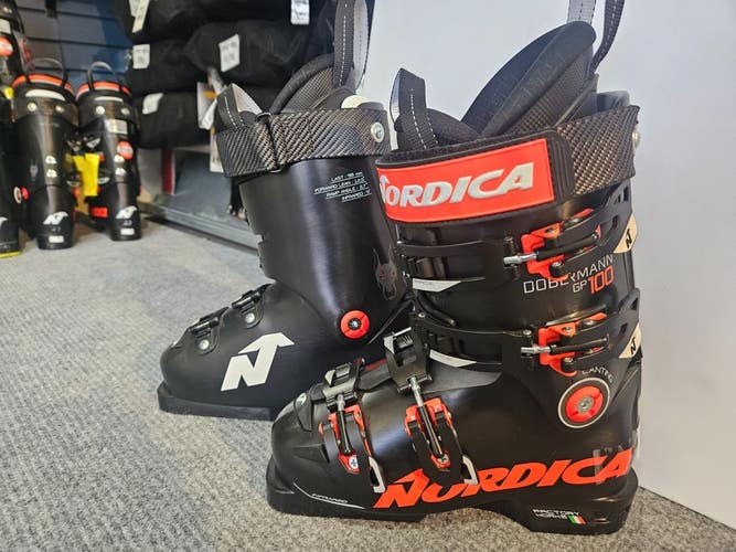 NORDICA DOBERMANN GP 100 SKI BOOTS