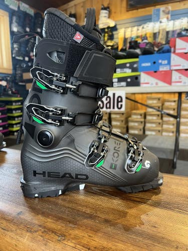 Head Kore 1 Ski Boots Size: 29/29.5