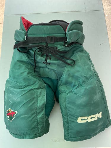 Wild Senior Large CCM HP45X Hockey Pants Pro Stock (Used) 1947