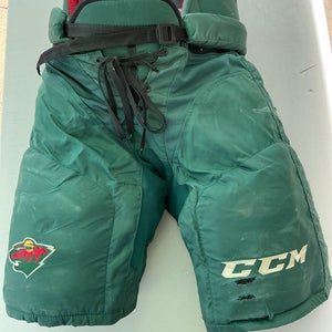 Wild Senior Medium CCM HP45X Hockey Pants Pro Stock (Used) 1467
