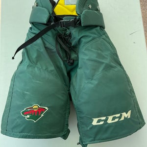 Wild Senior Medium CCM HPTK Hockey Pants Pro Stock (Used) 1586