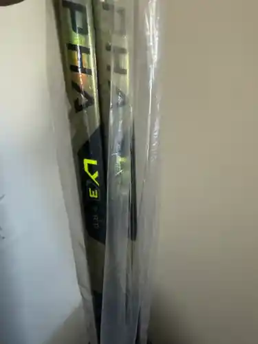 4 Pack Senior Warrior Alpha LX3 and QR6 Pro Right Handed Hockey Stick 75 Flex Pro Stock (New)