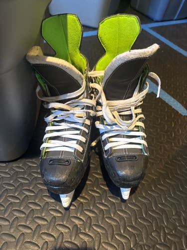 Black 2024 Bauer XLS Hockey Skates Wide Width 8 (Used)