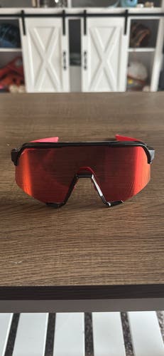 100% Sunglasses (Used)