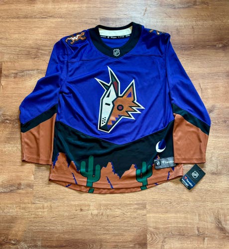 NWT Fanatics Arizona Coyotes Reverse Retro 1.0 Jersey Purple Kachina (S)