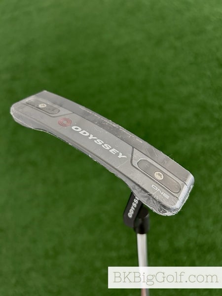 NEW Odyssey Tri Hot 5K One 33 Putter