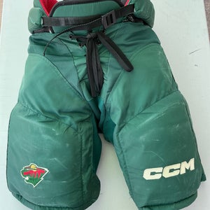 Wild Senior Medium CCM HP45X Hockey Pants Pro Stock (Used) 4947