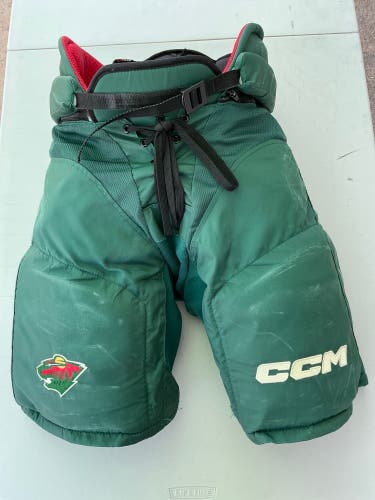 Wild Senior Medium CCM HP45X Hockey Pants Pro Stock (Used) 1947