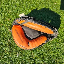 Rawlings Catcher's RH Player Preferred Baseball Glove 33" (Used)