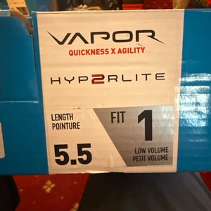 2023 Bauer Vapor Hyperlite 2 Hockey Skates Size 5.5 (New) *no blades*