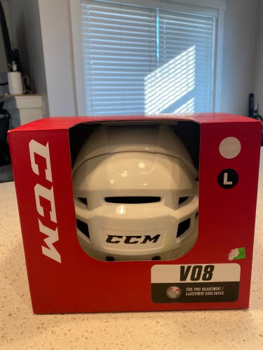 Large CCM Vector V08 Helmet (New)
