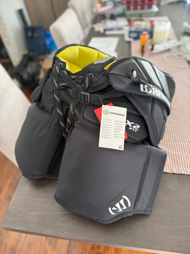 Intermediate Large Warrior R/X2 Hockey Goalie Pants (New)