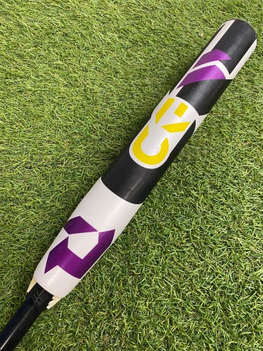 White 2025 DeMarini CF Composite Bat (-11) 19 oz 30" (Used)