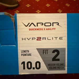 2023 Bauer Vapor Hyperlite 2 Hockey Skates size  10 (New) *no blades*
