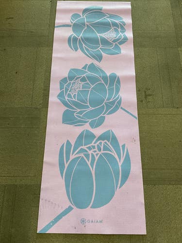 Used Yoga Mat Royal Blue 11614-S000230721