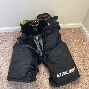 Junior Medium Bauer XLTX Pro+ Hockey Pants (Used)