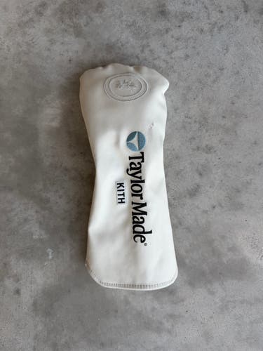 KITH x TaylorMade Driver Head Cover