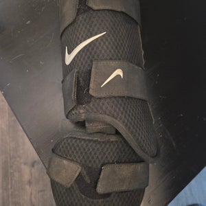 Black Senior Nike Shin Guards (Used)