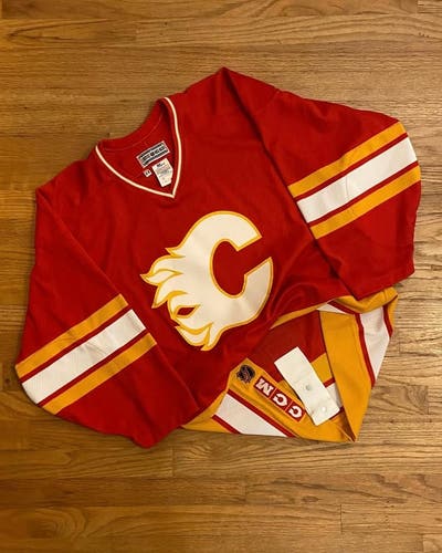 Vintage Calgary Flames Authentic Center Ice Hockey Jersey