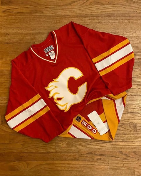 Vintage Calgary Flames Authentic Center Ice Hockey Jersey
