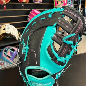 NEW-NO TAGS  | SPRING 2025 Wilson A2000 1679SS 12.5" First Base Baseball Mitt RHT | FAST SHIP