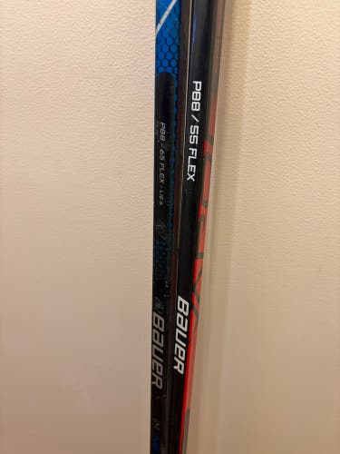 Intermediate Bauer Right Handed Hockey Stick PP88 65 Flex (Used)