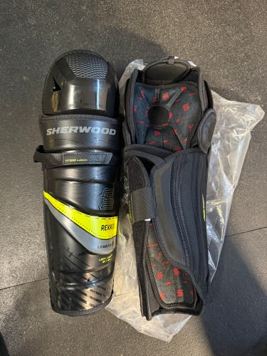 New Sher-Wood Rekker LEGEND 2 16" Shin Pads